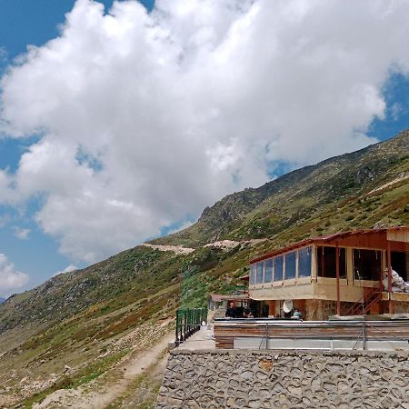 Avusor Mola Cafe Ve Pansiyon Çamlıhemşin Exterior foto