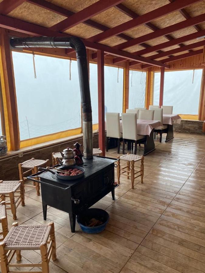 Avusor Mola Cafe Ve Pansiyon Çamlıhemşin Exterior foto